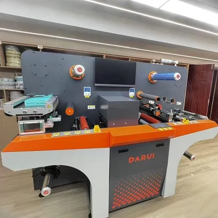 জিনসেন প্যাকেজ কাস্টমাইজড প্যাকেজিংয়ের নতুন যুগের সূচনা করে নতুন হাই-এন্ড ডিজিটাল প্রিন্টিং সরঞ্জাম চালু করেছে।